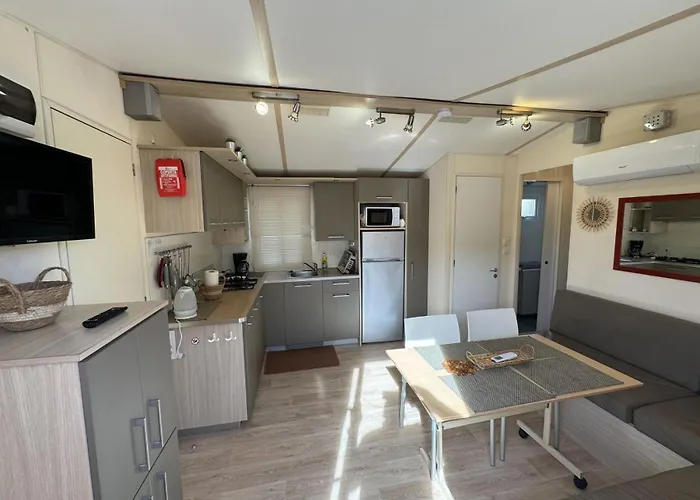 Mobilhome 3 Chambres 6 Personnes Pres De La Plage - Novela - Frederic Et Sandra